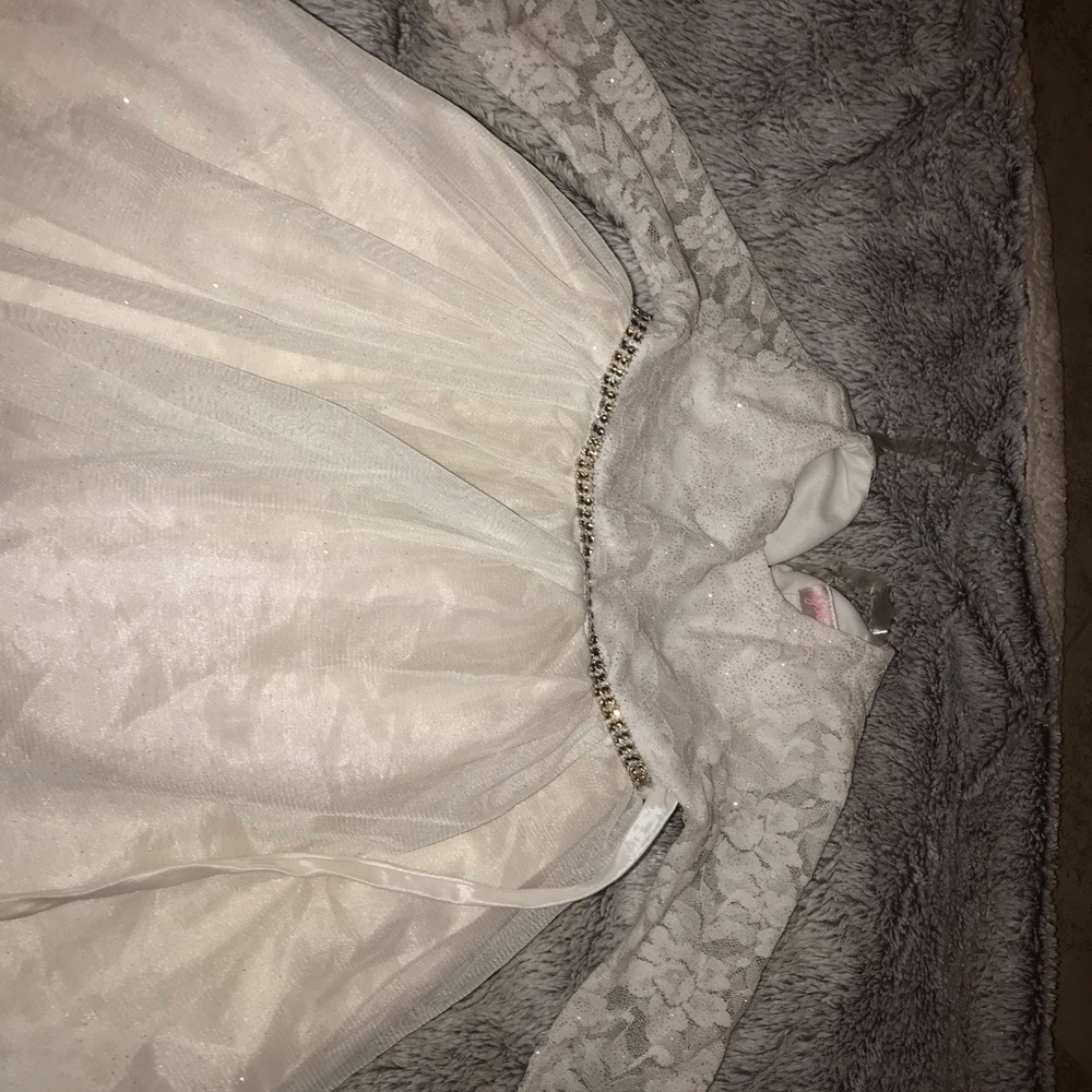 Lace white toddler dress size 2t